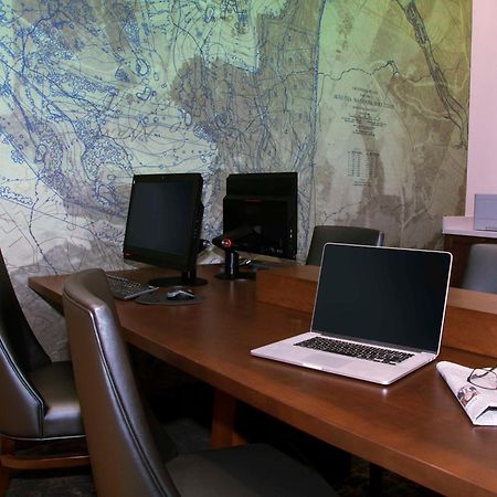 حياة بليس أوغوستا أوغستا المظهر الخارجي الصورة